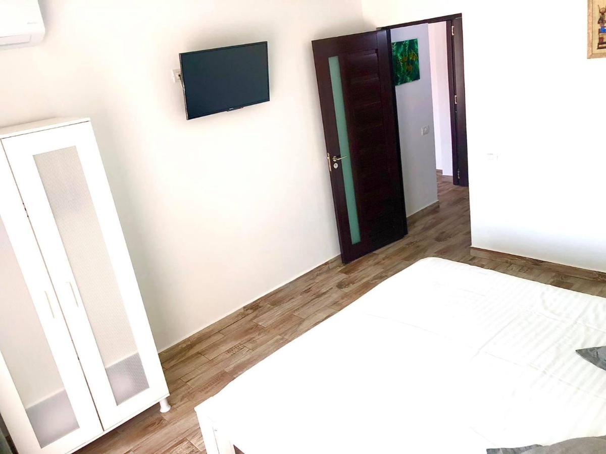 فندق Mustaciosul Dunarii Ieşelniţa المظهر الخارجي الصورة